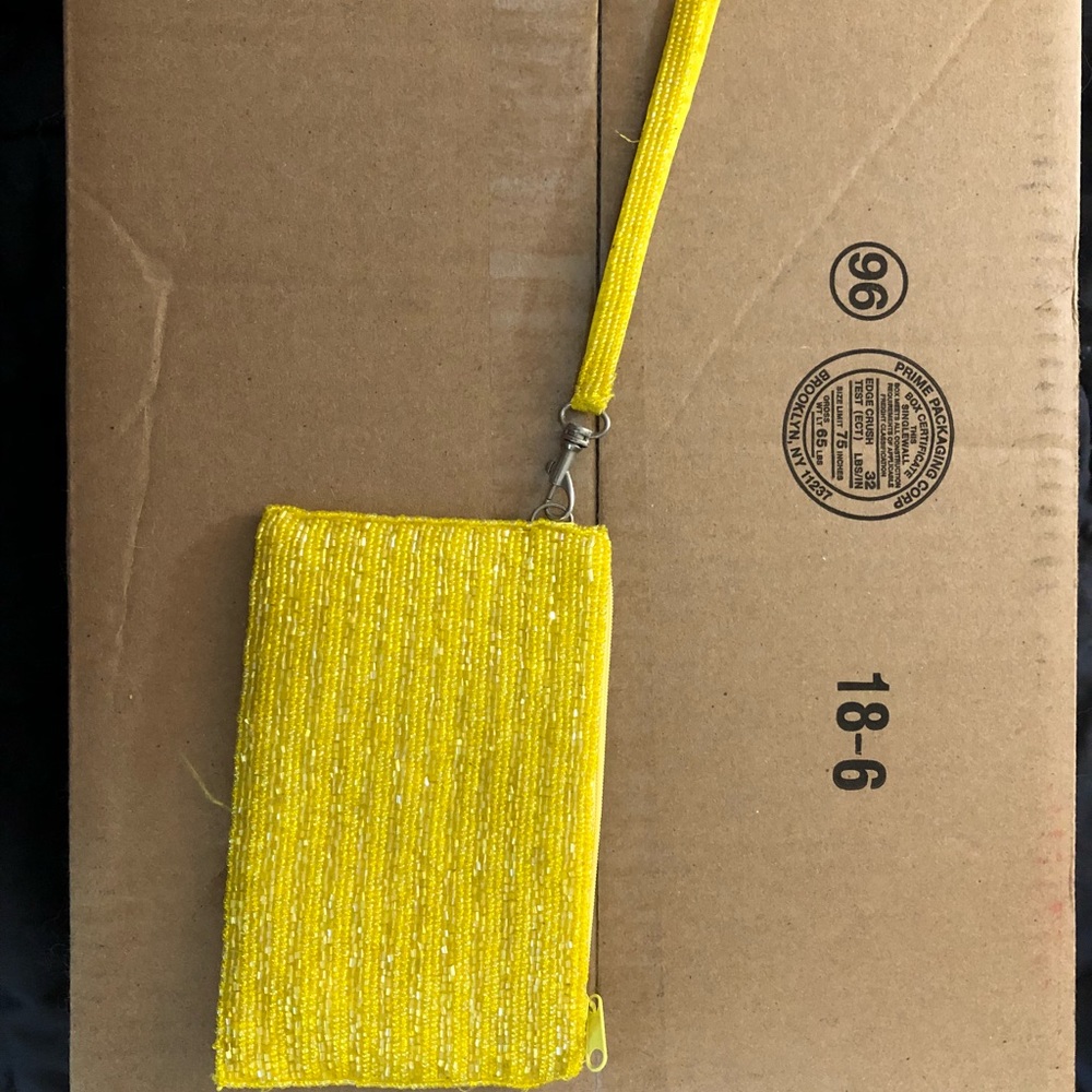 wristlet - Picture 2 of 2